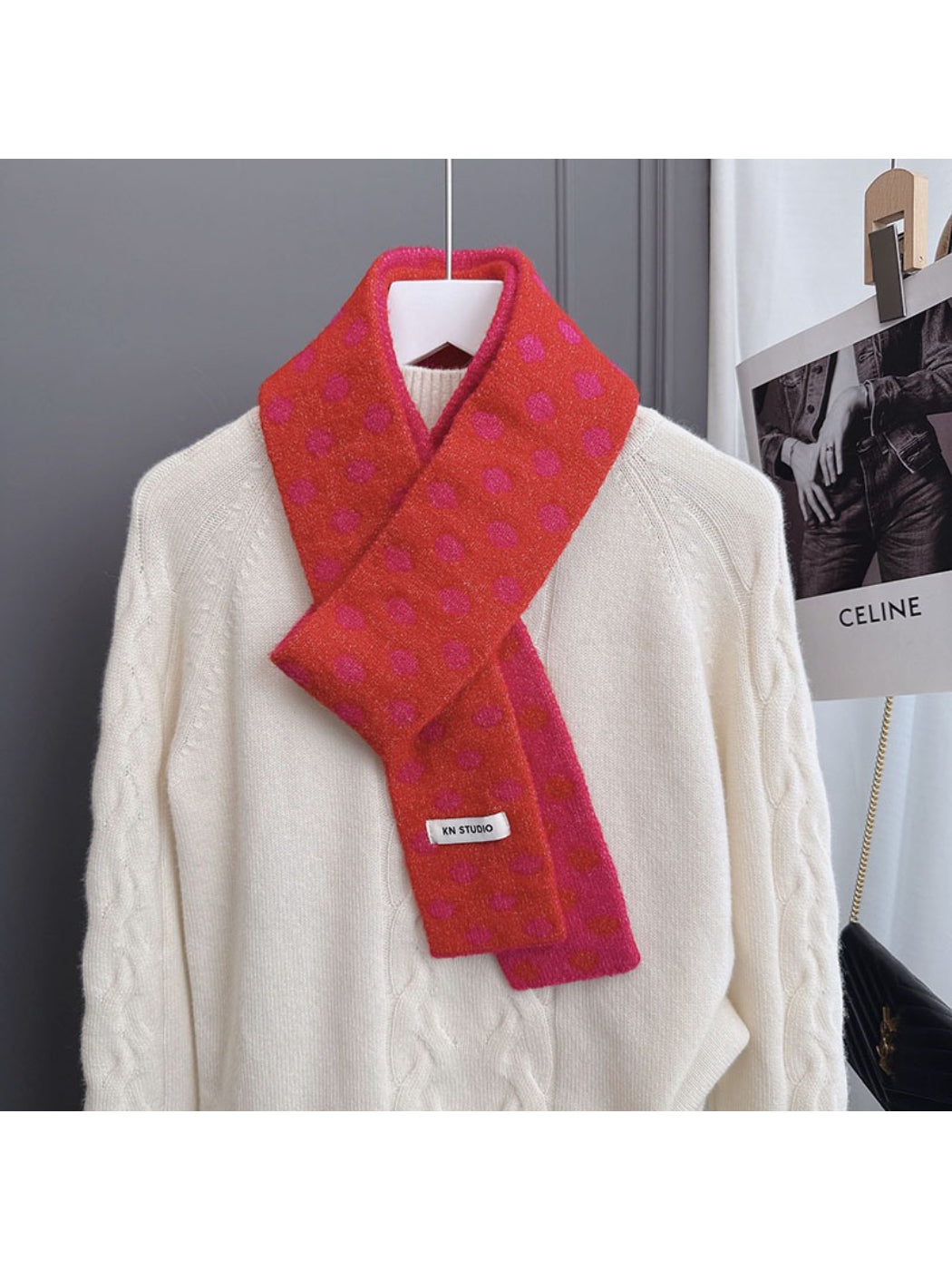 Scarvii - Reversible Soft Dot Scarf