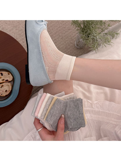 Rufia - Elegant Solid Color Openwork Ankle Socks