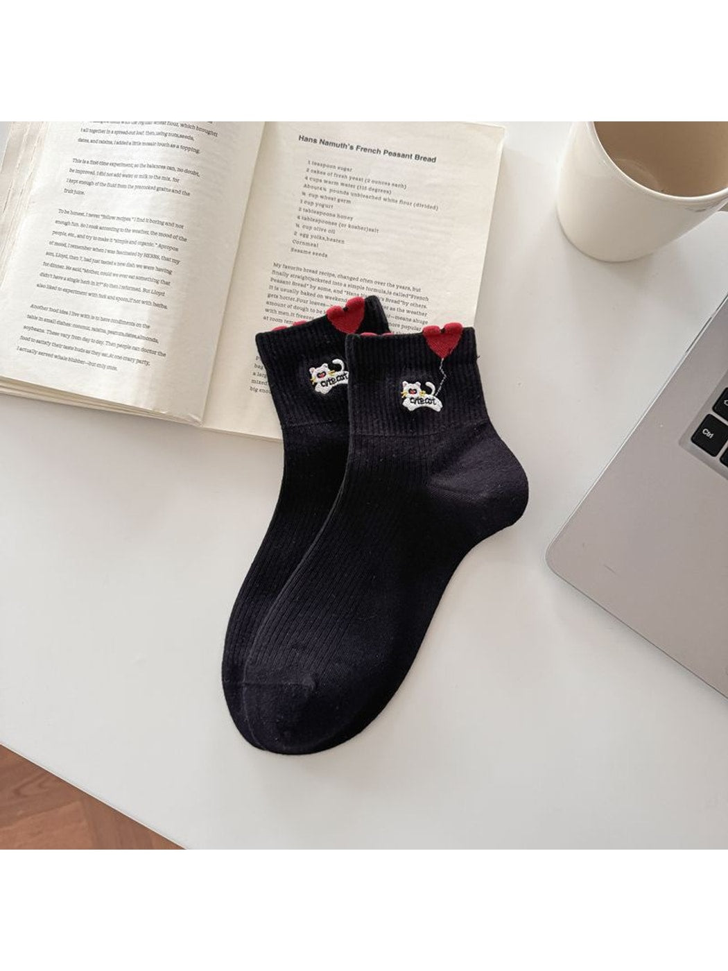 Rufia - Cute Cartoon Heart Pattern Ankle Socks