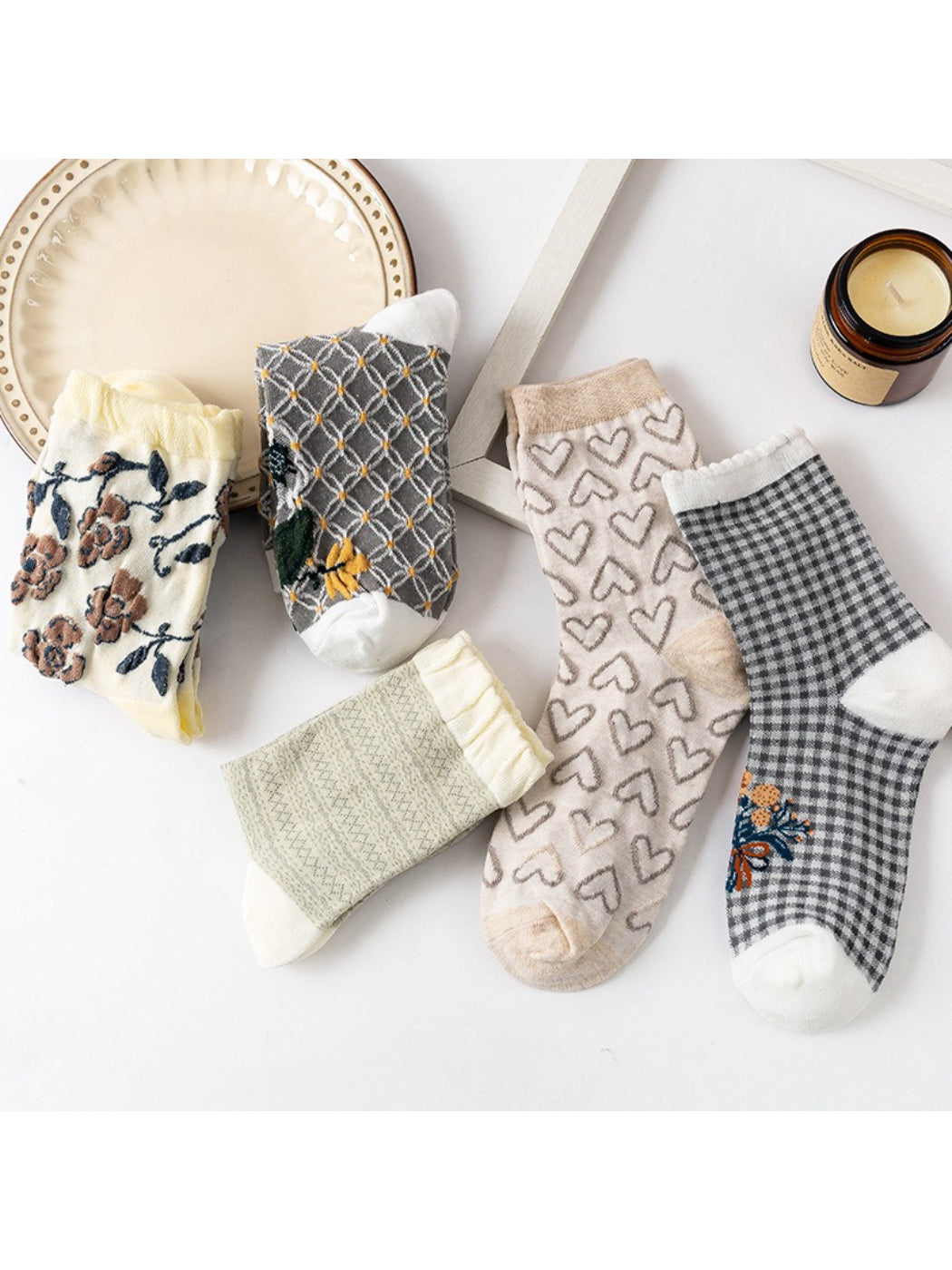 Rufia - Heart-Inspired Crew Socks product image 1