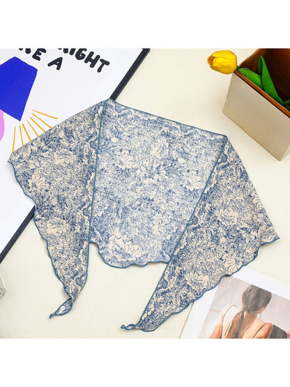 Scarvii - Vintage Print Wavy Edge Triangle Bandana