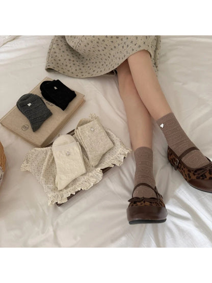 Rufia - Raised Bear and Bow Pattern Socks
