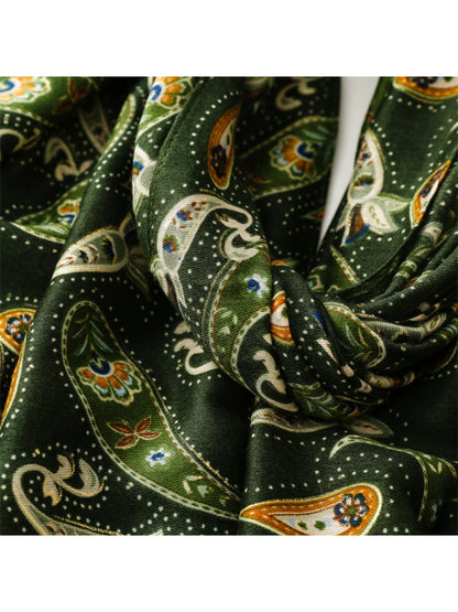 Scarvii - Vintage Paisley Pattern Scarf