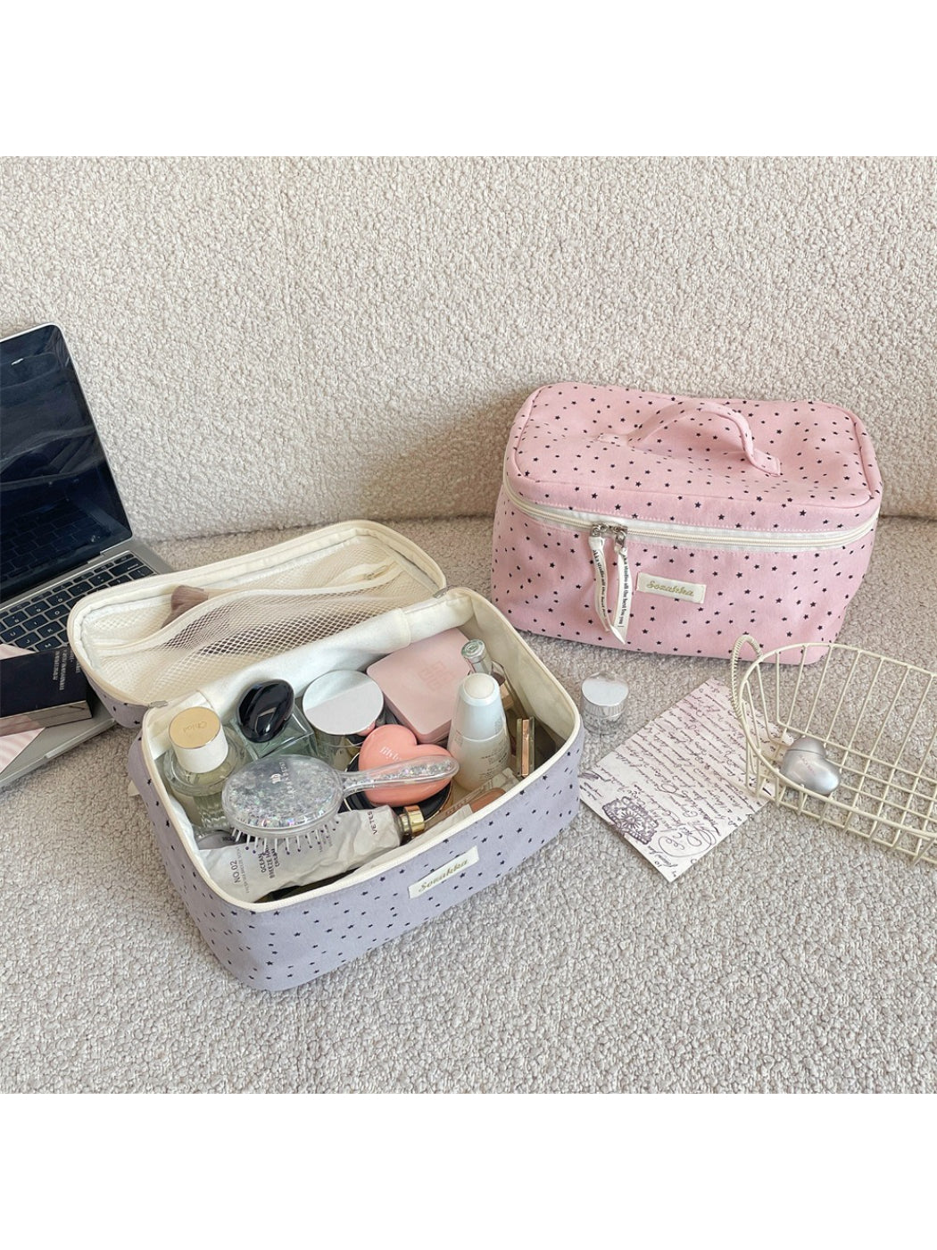 Close-up of Cosbai star pattern makeup storage case with star design detail