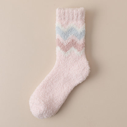 Rufia - Wavy Pattern Coral Fleece Socks