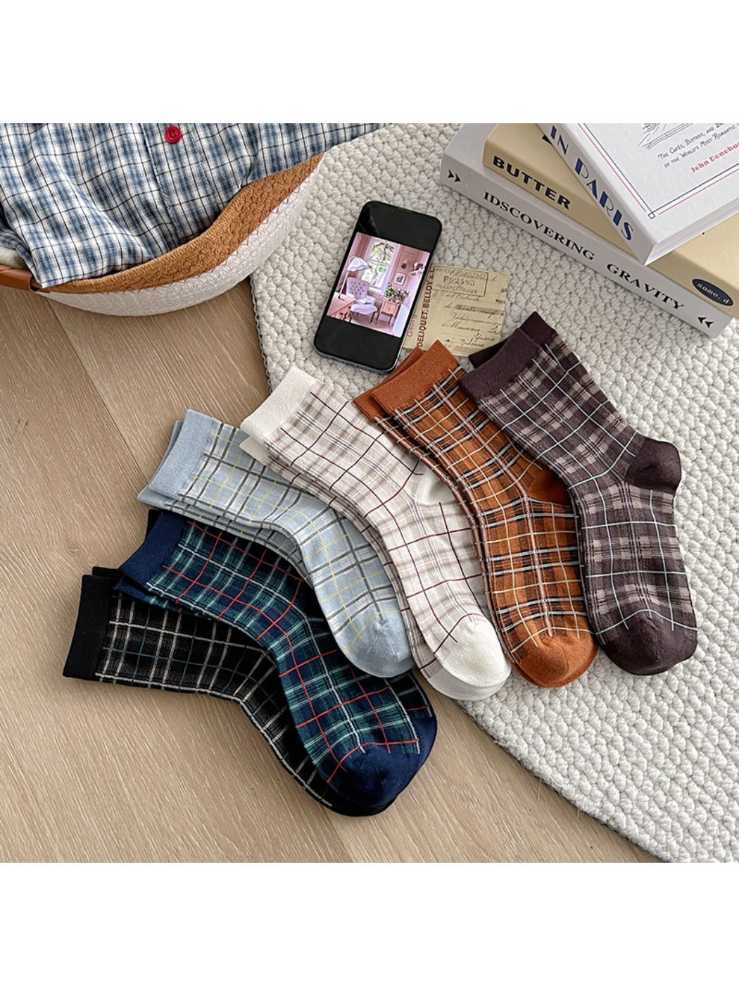 Rufia - Mid-Calf Capsule Socks with Plaid Patterns