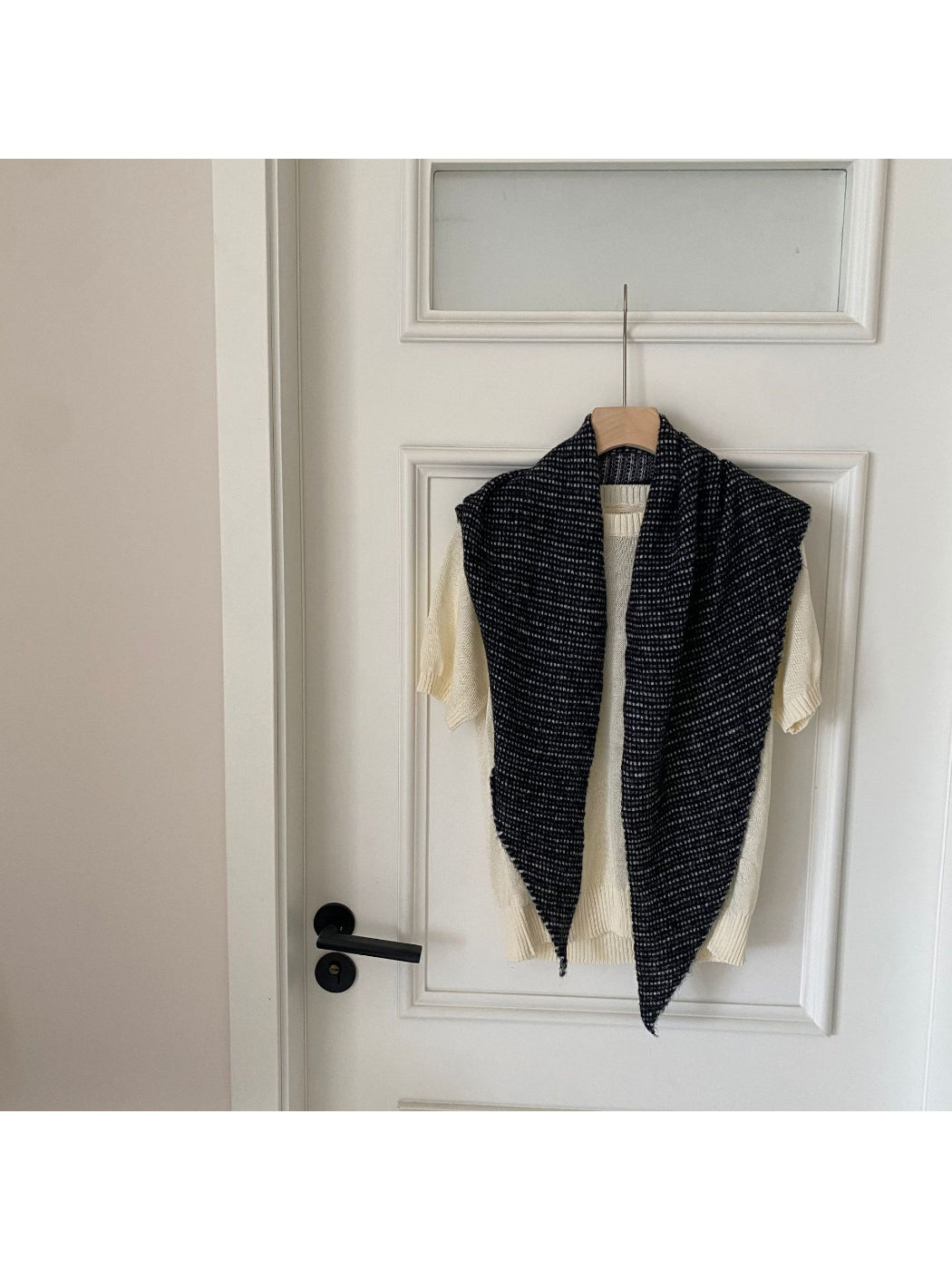 Scarvii - Textured Stripe Triangle Knit Scarf