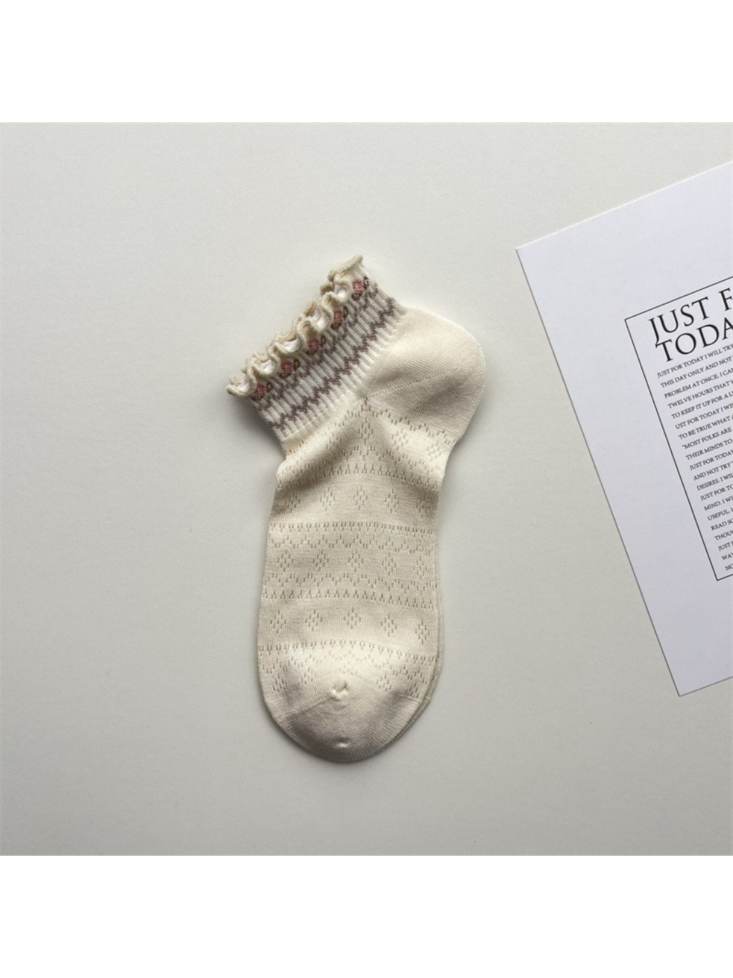 Rufia Lace Ruffle Mesh Low Cut Socks product image