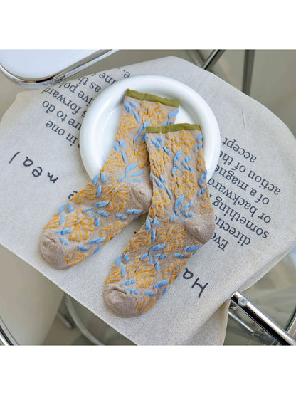 Rufia - Embroidered Floral Motif Crew Socks