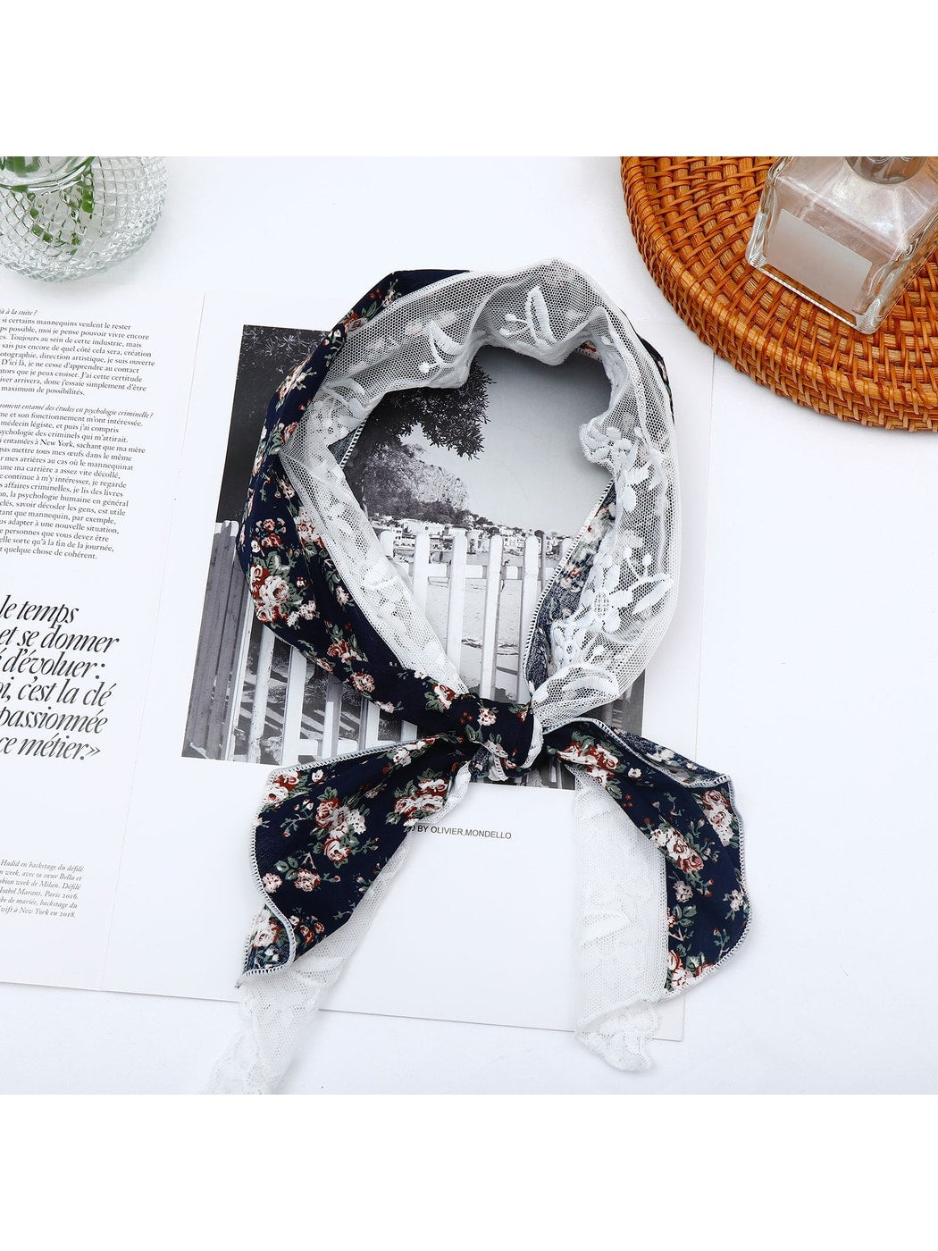 Scarvii - Floral Print Lace Trim Narrow Scarf