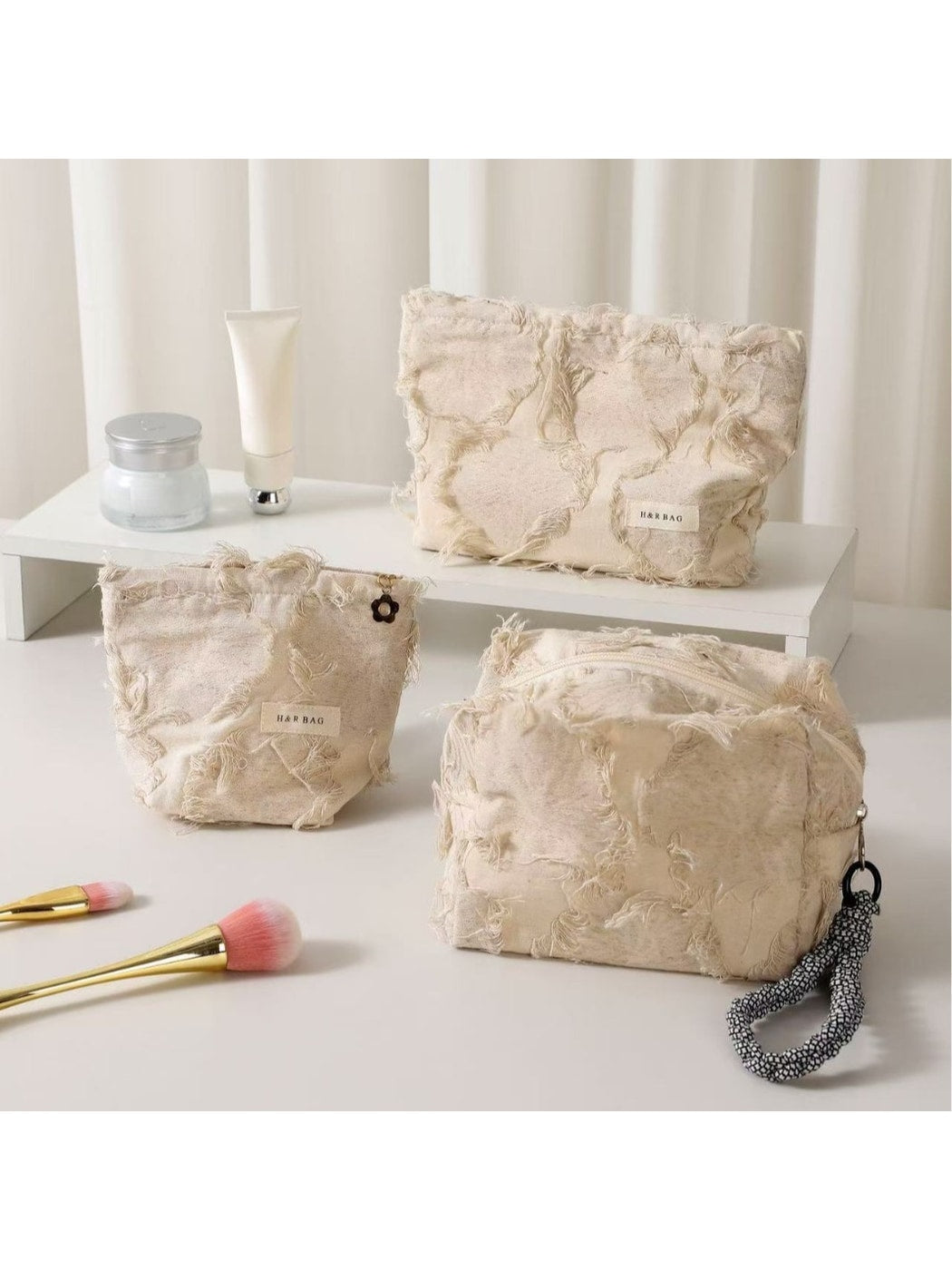 Cosbai - Retro Tassels Travel Makeup Bag