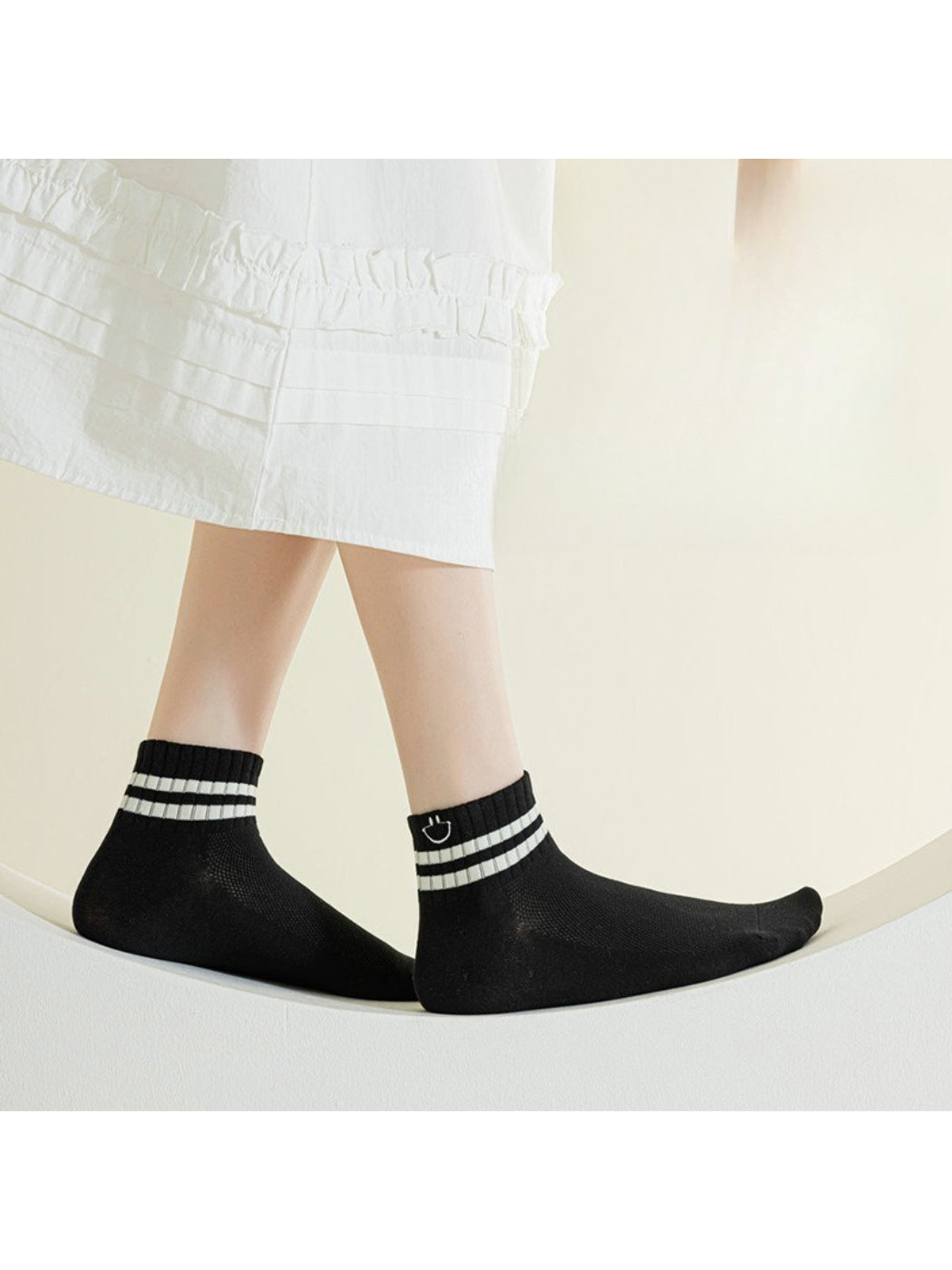 Rufia - lightweight Mesh Stripe Crew Socks product image 2