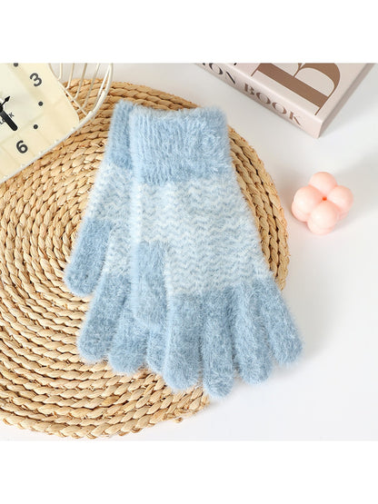 Gloving - Women's Fuzzy Colorblock Knit Winter Gloves