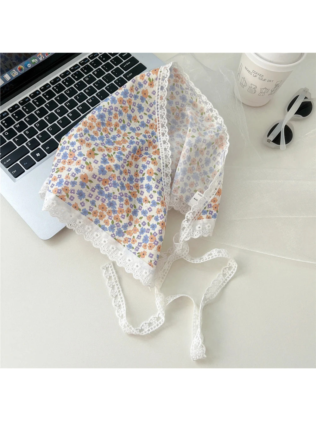 Scarvii - Lace-Trim Patchwork Triangle Scarf