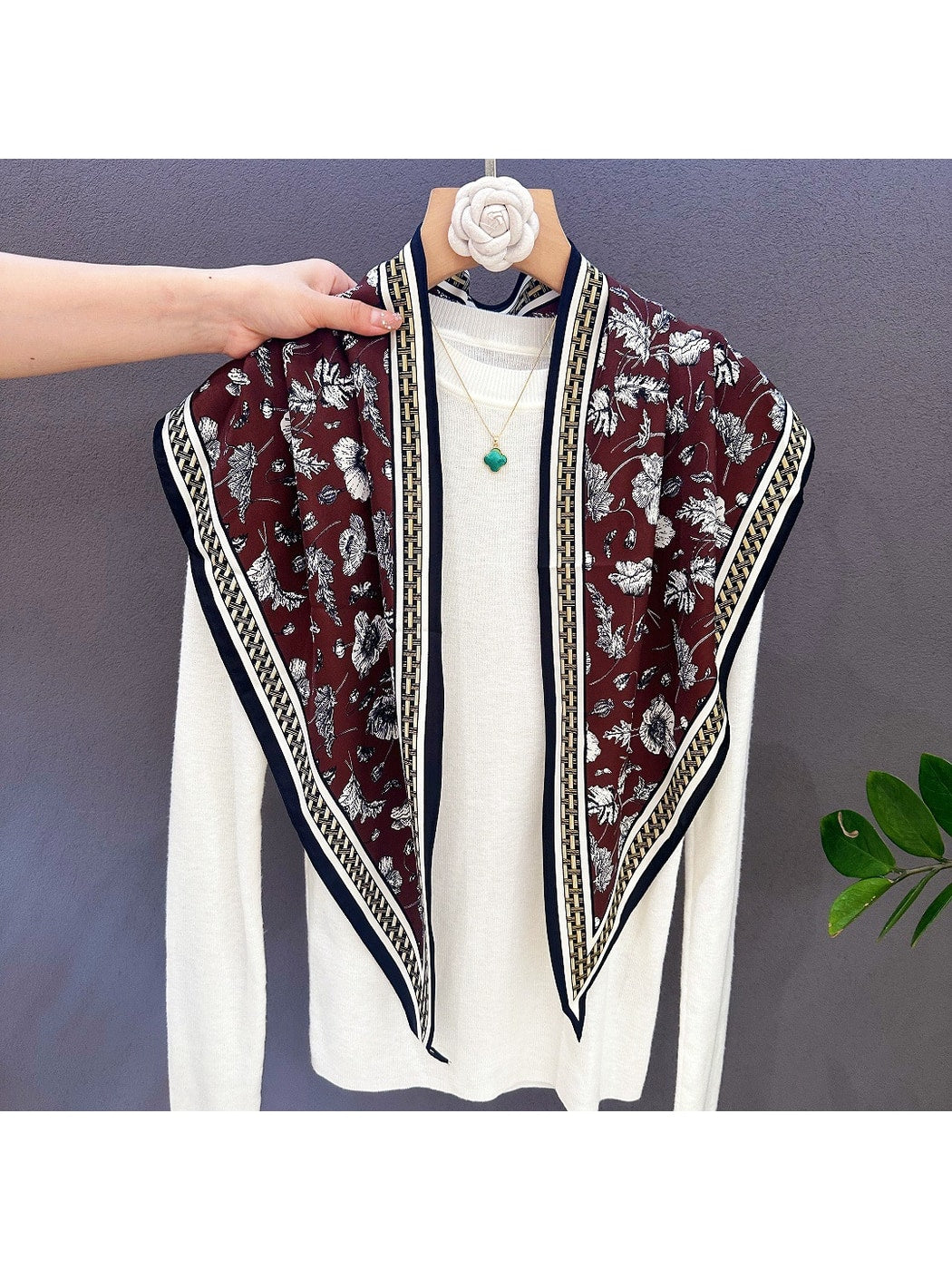 Scarvii - Elegant Woven Frame Border Triangle Bandana