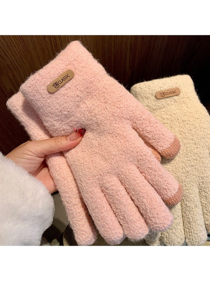 Gloving - Minimal Solid Color Winter Knit Gloves