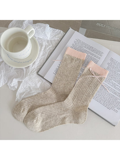 Rufia - Color Block Bow Detail Casual Crew Socks