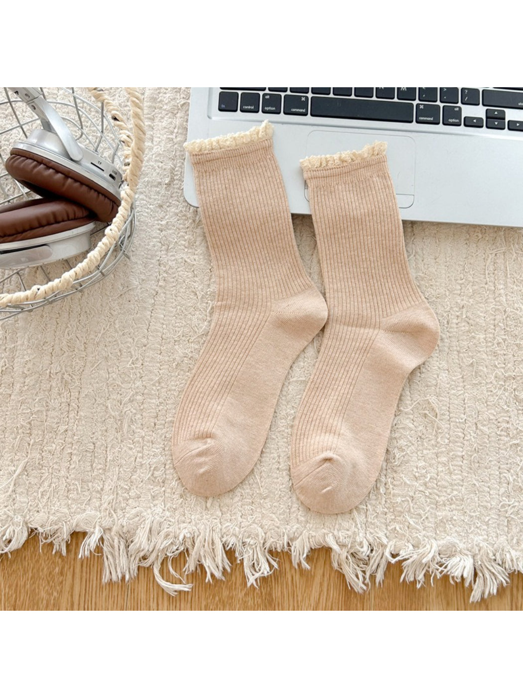 Rufia - Ribbed Lace Trim Crew Socks product image 5