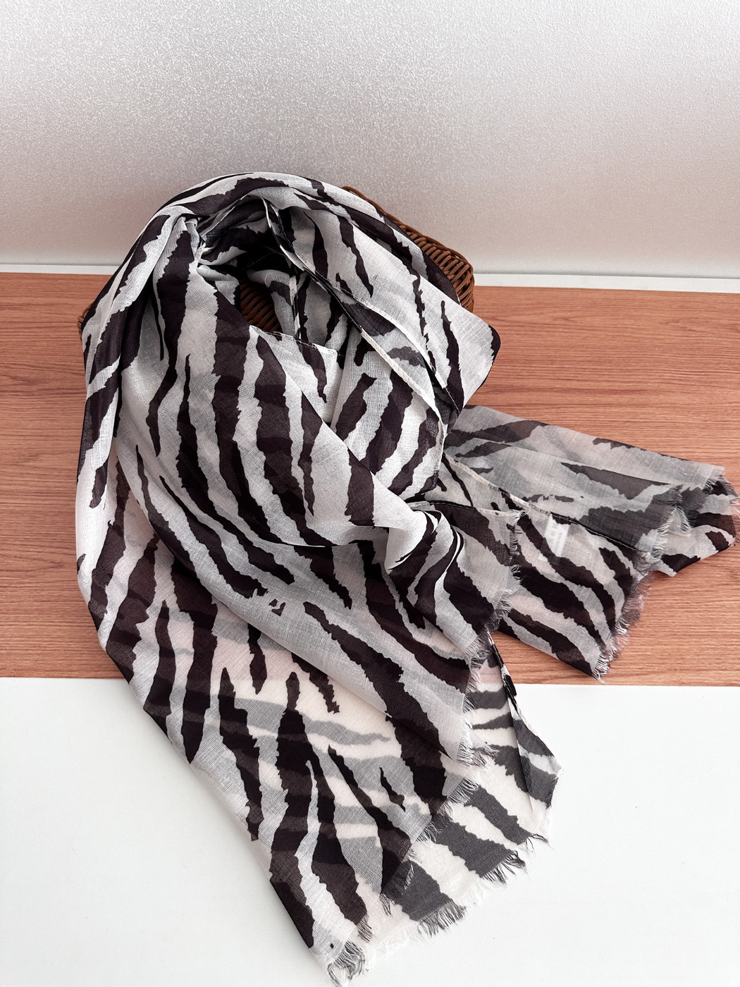 Scarvii - Zebra Print Long Scarf