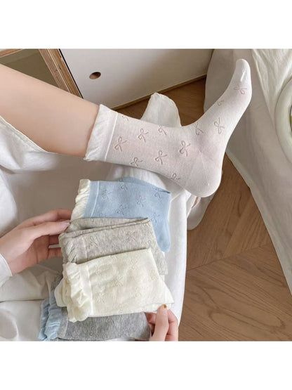 Rufia - Pastel Bow Pattern Crew Socks product image 1