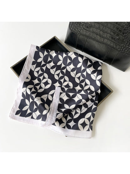 Scarvii - Classic Botanical Square Scarf