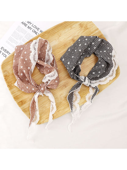 Scarvii - Floral Gingham Lace Trim Triangle Bandana