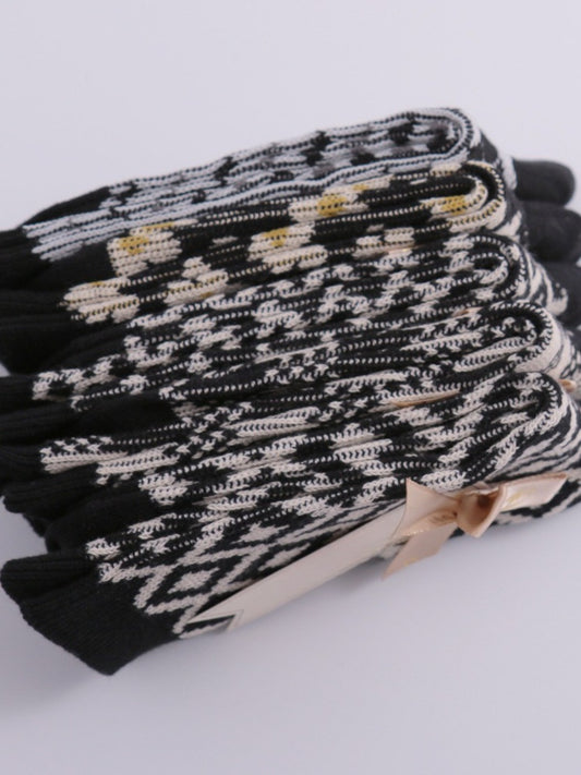 Rufia - Vintage Black-White Winter Socks