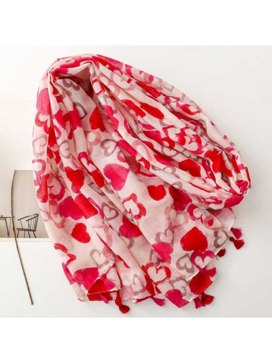 Scarvii - Soft Heart Illustration Everyday Scarf