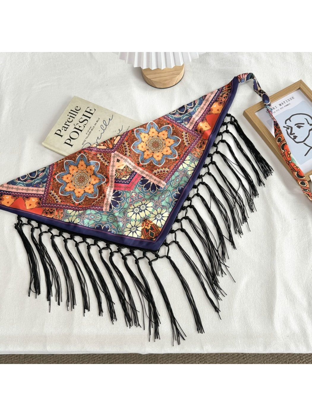 Scarvii - Chic Fringed Fashion Triangle Bandana