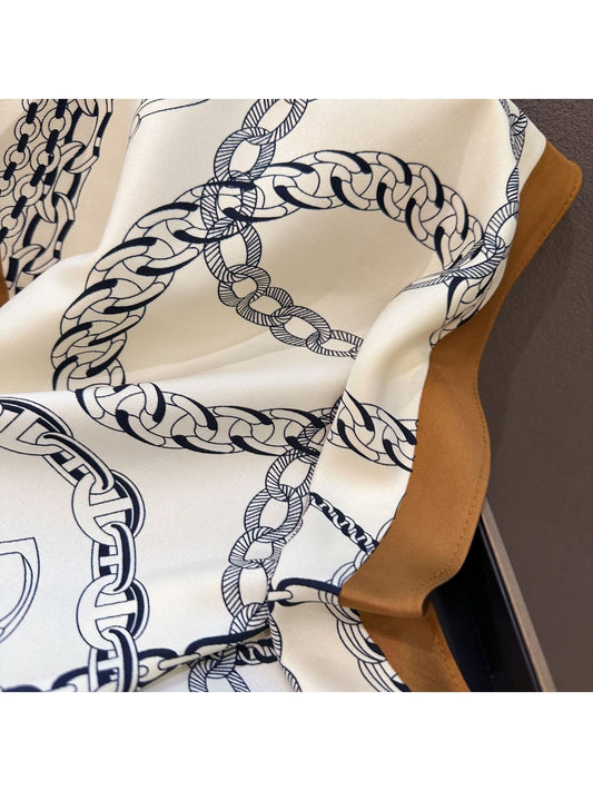 Scarvii - Chain Print Contrast Border Triangle Bandana