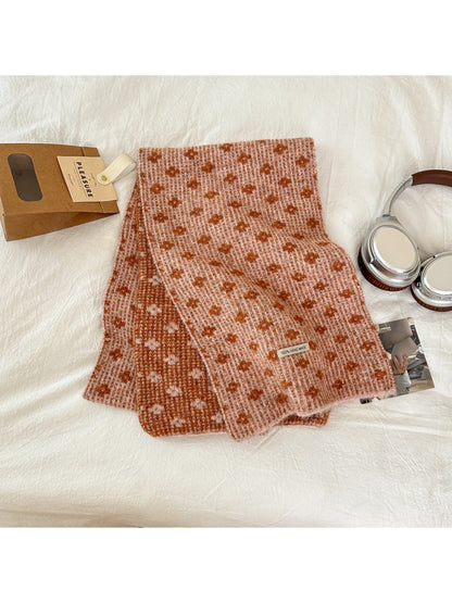 Scarvii – Cozy Tiny Flower Knit Scarf