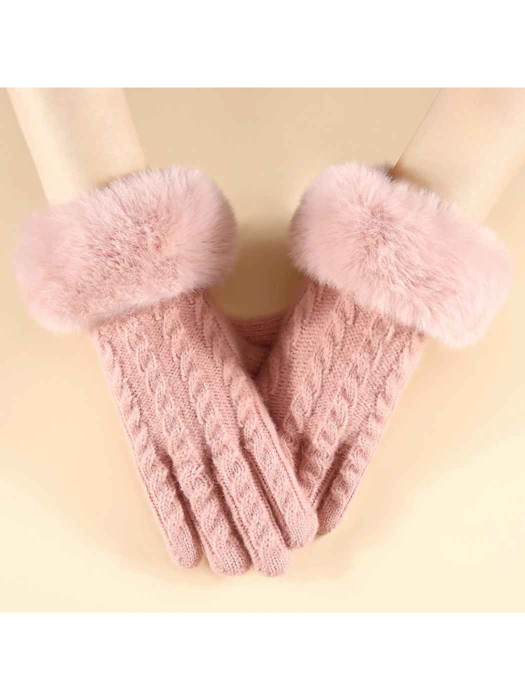 Gloving - Cable Knit Fuzzy-Cuff Gloves