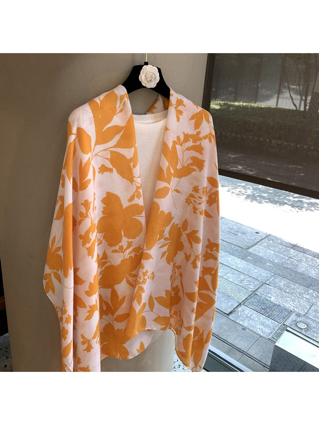 Scarvii - Leaf Print Long Drape Shawl