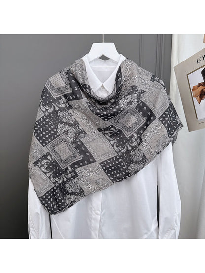 Scarvii - Vintage Patchwork Bandana Scarf