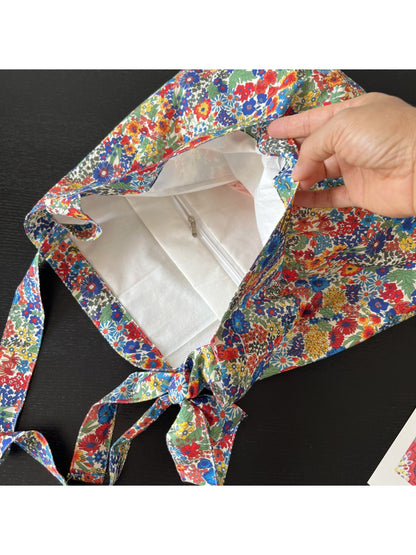 Side view of Cosbai colourful floral everyday tote highlighting bag depth and design