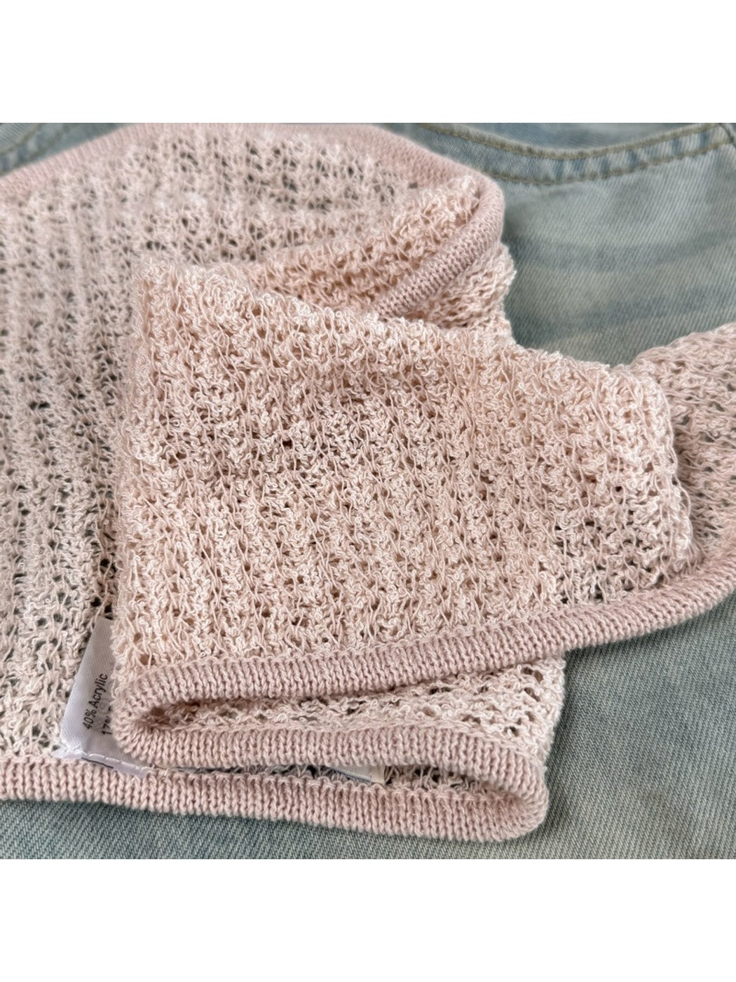 Scarvii - Minimal Solid Color Knit Triangle Scarf