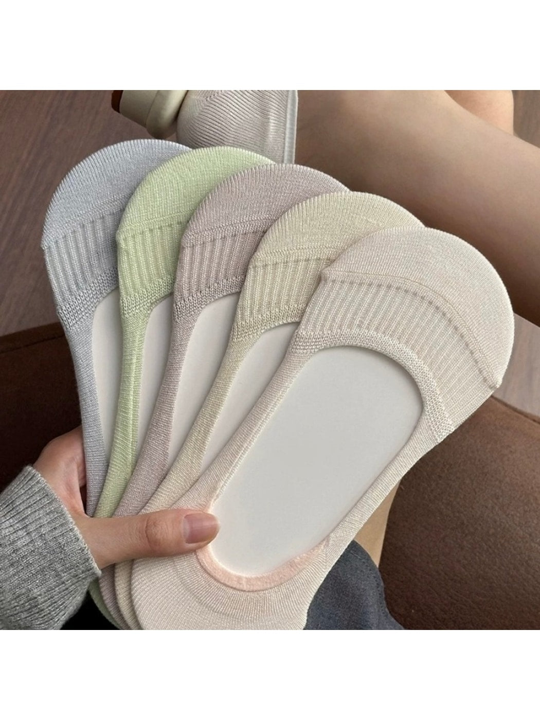 Rufia - Women's Solid Color No-Show Socks