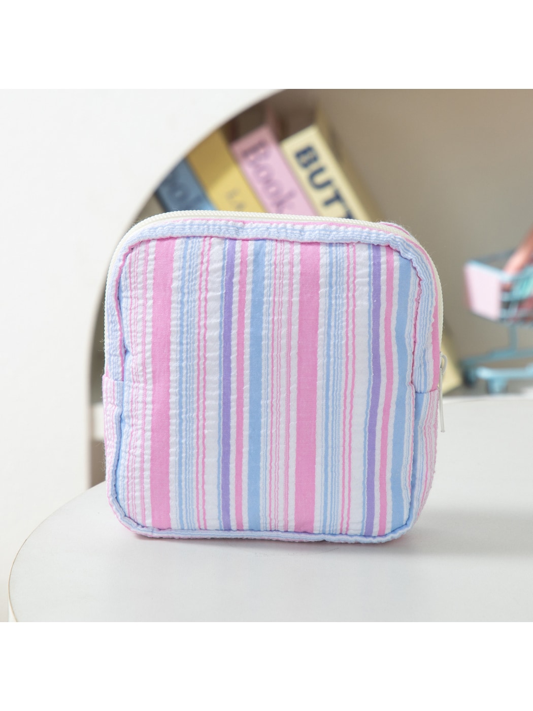 Cosbai - Modern Striped Pattern Zip Pouch