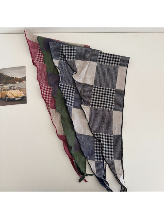 Scarvii - Retro Geometric Check Triangle Bandana