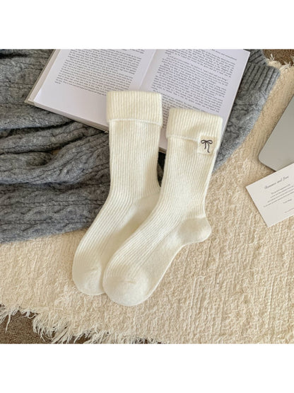 Rufia – Cozy Ribbed Crew Socks