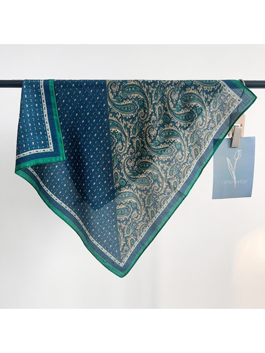 Scarvii - Two-Tone Paisley Print Square Scarf