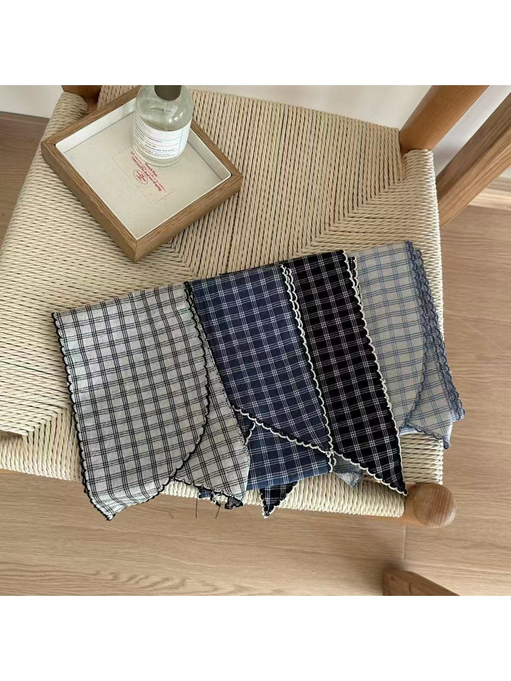 Scarvii - Retro Plaid Long Scalloped Edge Scarf