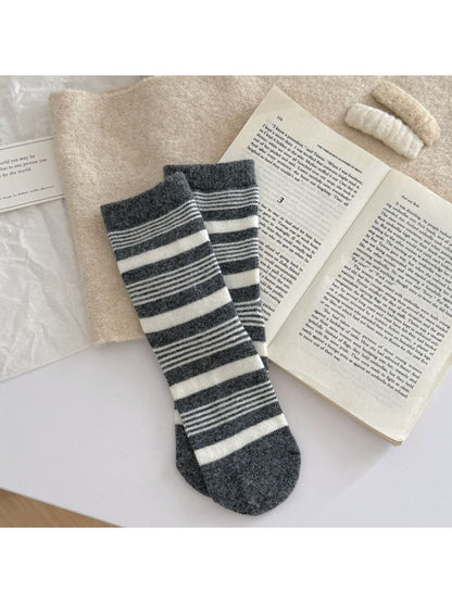 Rufia - Casual Stripe Fashion Socks product image 4