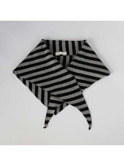 Scarvii - Retro Striped Knit Triangle Scarf