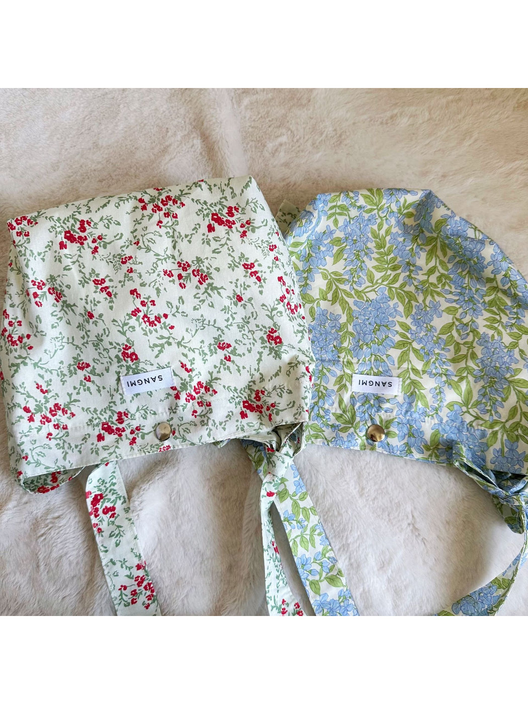 Cosbai - Vintage Garden Pattern Shoulder Bag