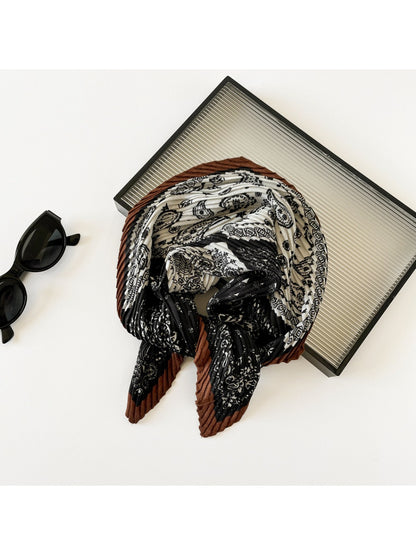 Scarvii - Graphic Paisley Pleated Scarf