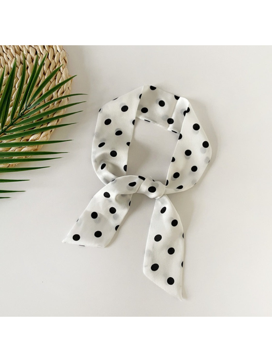 Scarvii - Classic Polka Dot Skinny Scarf Bandana