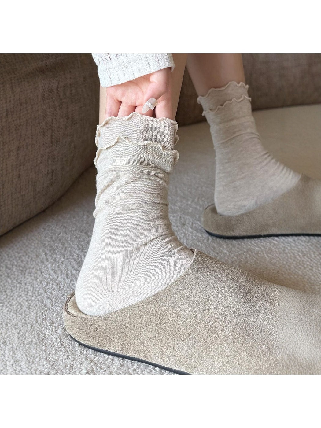 Rufia - Layered Ruffle Trim Solid Crew Socks