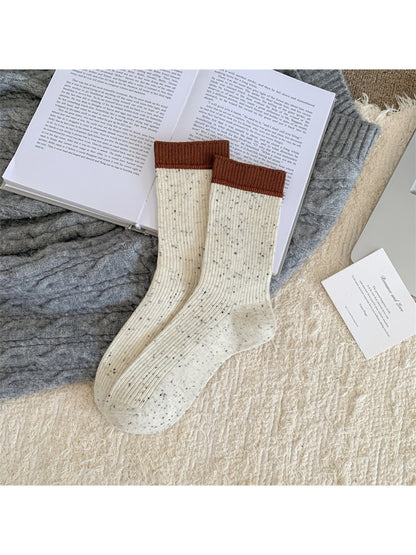 Rufia - Cozy Contrast Edge Ribbed Crew Socks