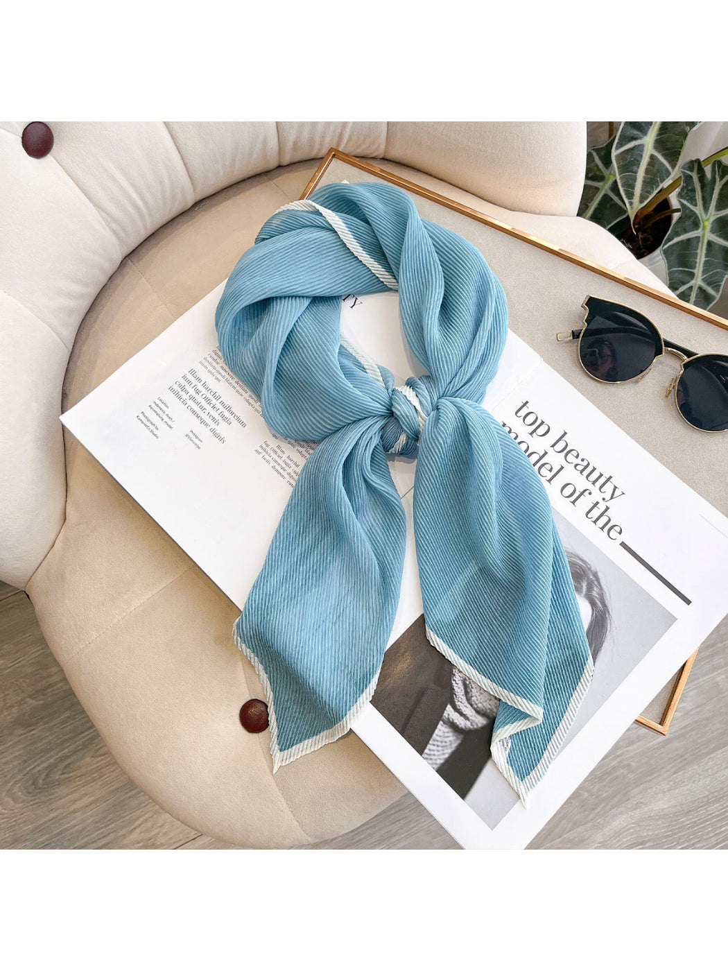 Scarvii - Pleated Sheer Contrast Trim Scarf